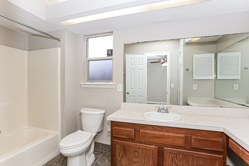 2,075/Mo, 8338 Lakemont Dr Jacksonville, FL 32216 Misc View 12