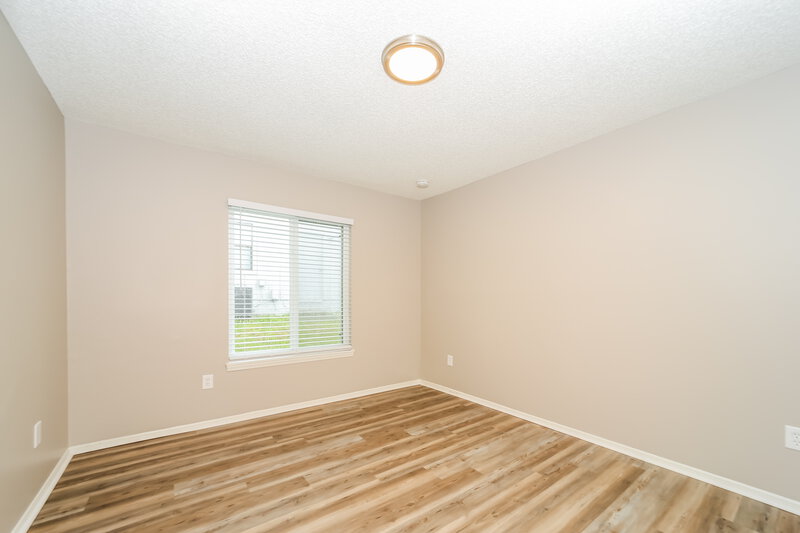 2,050/Mo, 1475 Classic Oak Rd W Jacksonville, FL 32225 Bedroom View 3