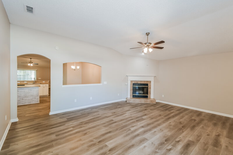 2,105/Mo, 8422 Stelling Dr S Jacksonville, FL 32244 Misc View 3