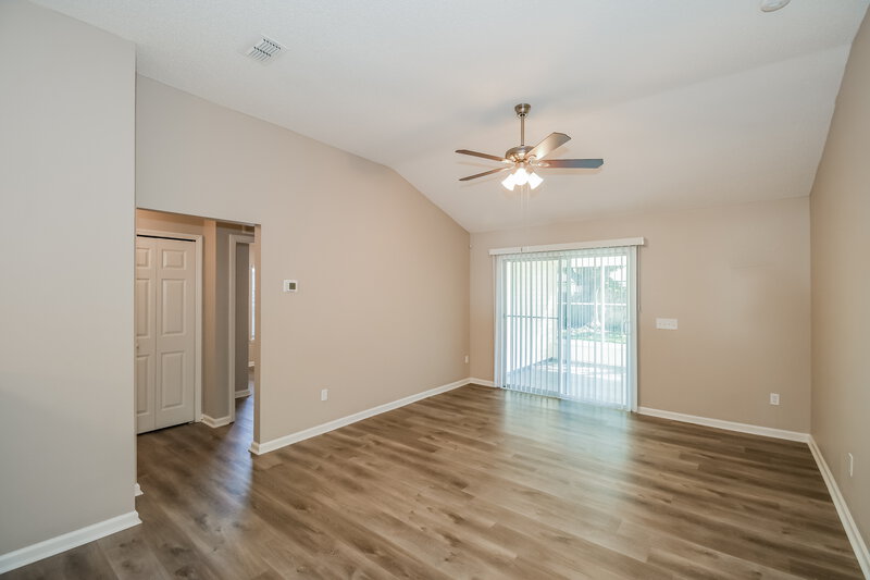 2,105/Mo, 8422 Stelling Dr S Jacksonville, FL 32244 Misc View 4