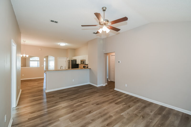 2,105/Mo, 8422 Stelling Dr S Jacksonville, FL 32244 Misc View 5