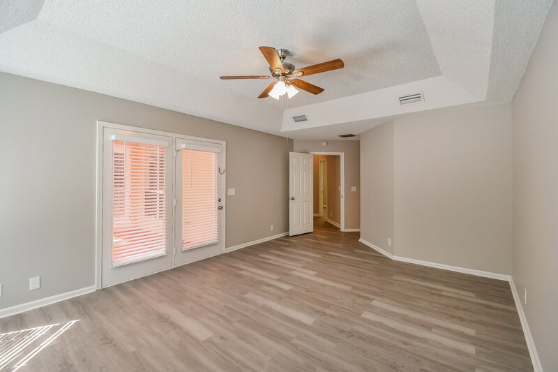 2,675/Mo, 10950 Creekview Dr Jacksonville, FL 32225 Main Bedroom View 2