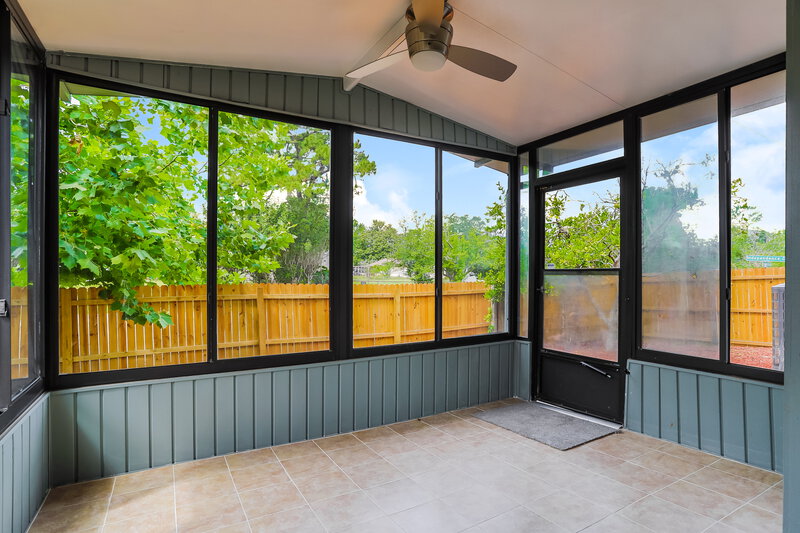 1,990/Mo, 1260 Suffolk Pl Orange Park, FL 32065 Sun Room View