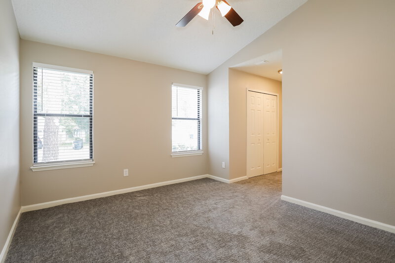 1,990/Mo, 1260 Suffolk Pl Orange Park, FL 32065 Main Bedroom View 2