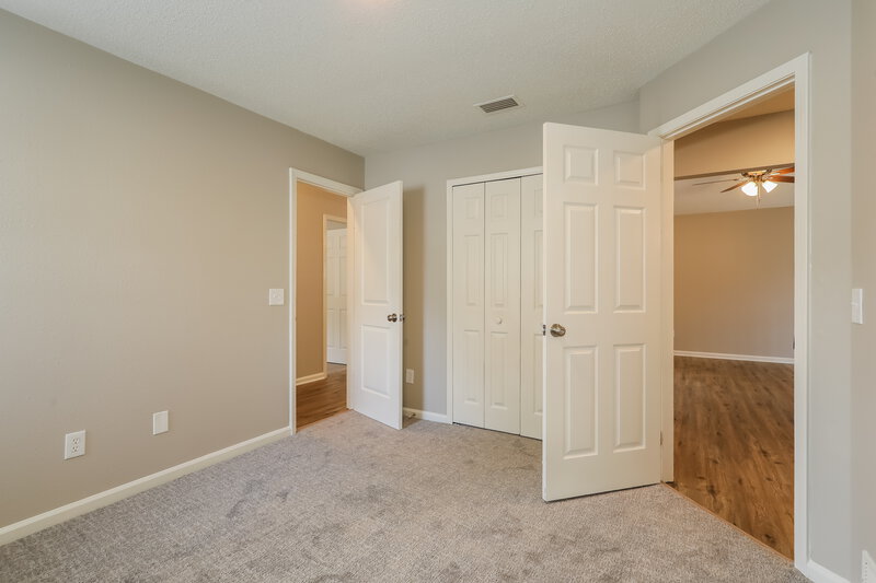 1,990/Mo, 1260 Suffolk Pl Orange Park, FL 32065 Bedroom View 2