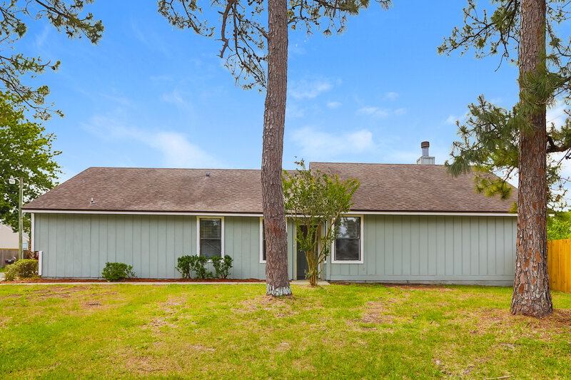1,990/Mo, 1260 Suffolk Pl Orange Park, FL 32065 Side View