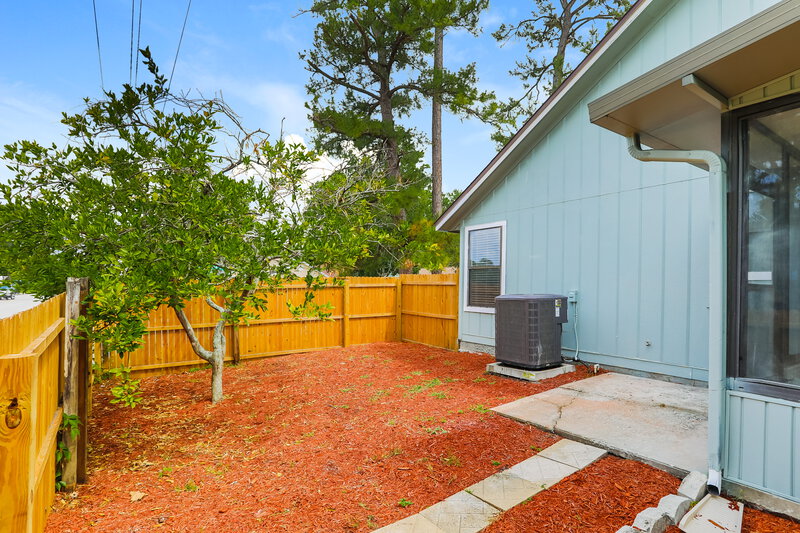 1,990/Mo, 1260 Suffolk Pl Orange Park, FL 32065 Rear View