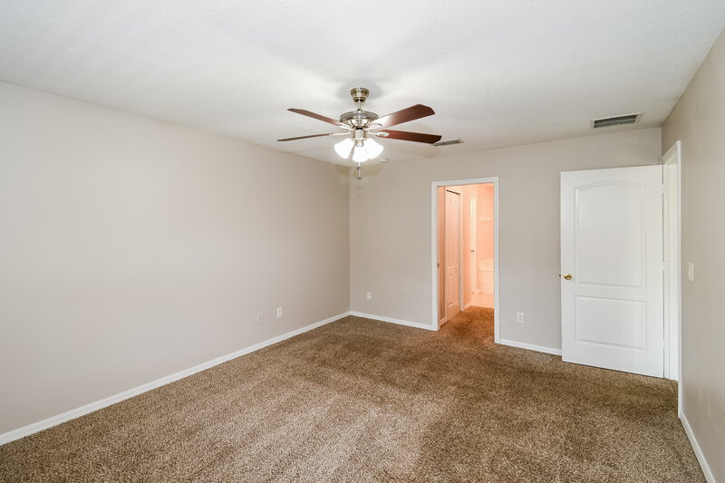 2,215/Mo, 12251 Captiva Bluff Rd Jacksonville, FL 32226 Main Bedroom View