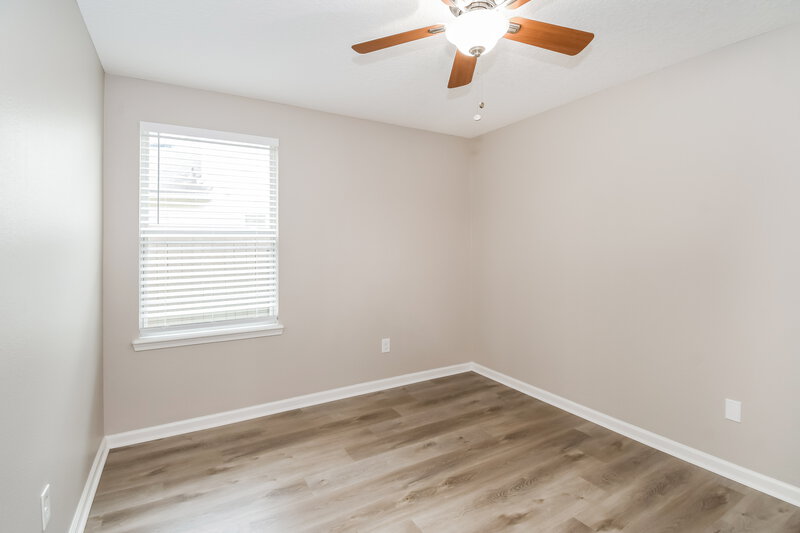 1,820/Mo, 5543 Village Pond Cir Jacksonville, FL 32222 Bedroom View 2