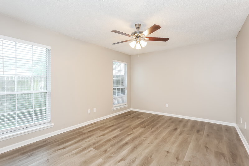 1,825/Mo, 8028 Queensferry Ln Jacksonville, FL 32244 Main Bedroom View