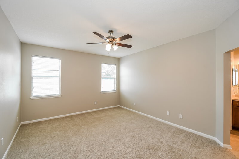3,920/Mo, 95517 Sonoma Dr Fernandina Beach, FL 32034 Main Bedroom View 2