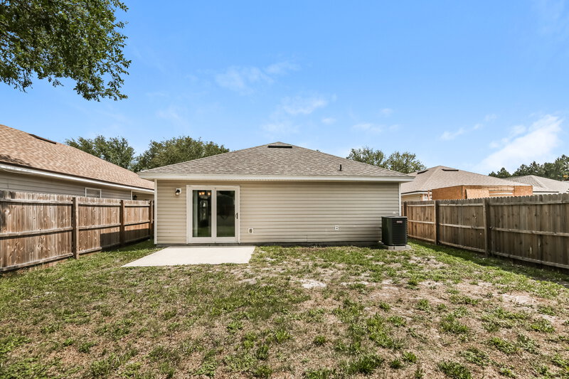 1,875/Mo, 96008 Coral Reef Rd Yulee, FL 32097 Rear View