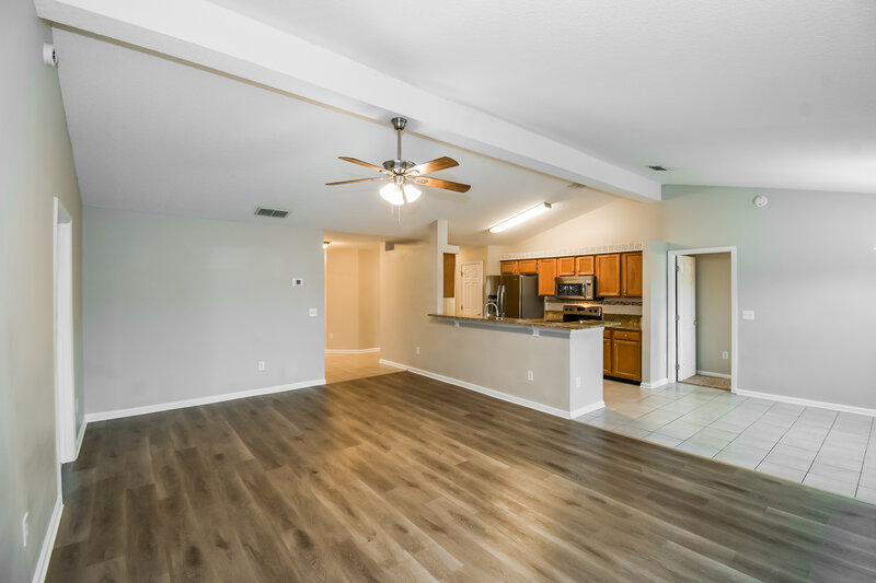 2,675/Mo, 409 Sweet Jasmine Way Saint Johns, FL 32259 Living Room View 2