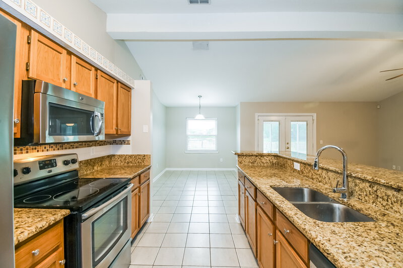 2,675/Mo, 409 Sweet Jasmine Way Saint Johns, FL 32259 Kitchen View 2