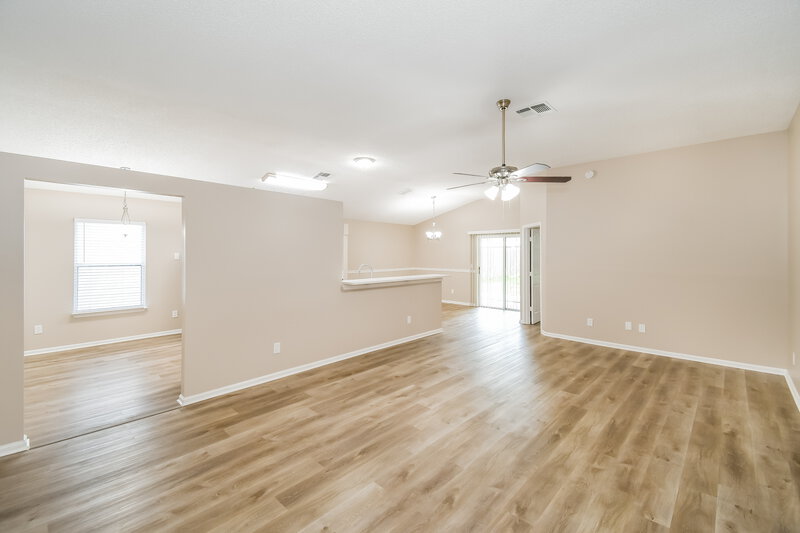 2,690/Mo, 1418 Runes Ct Middleburg, FL 32068 Living Room View