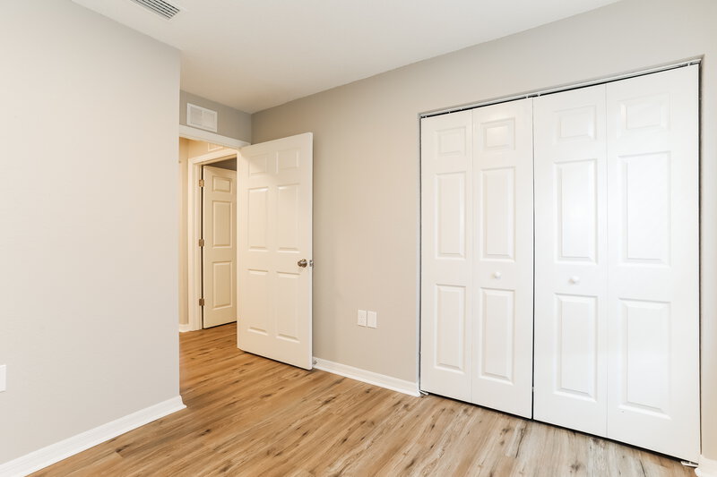 2,395/Mo, 961 N Saint Johns St Saint Augustine, FL 32084 Bedroom View