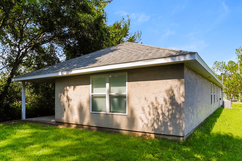2,395/Mo, 961 N Saint Johns St Saint Augustine, FL 32084 Rear View