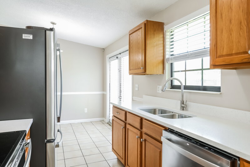 1,975/Mo, 10938 Buggy Whip Dr Jacksonville, FL 32257 Dining Room View