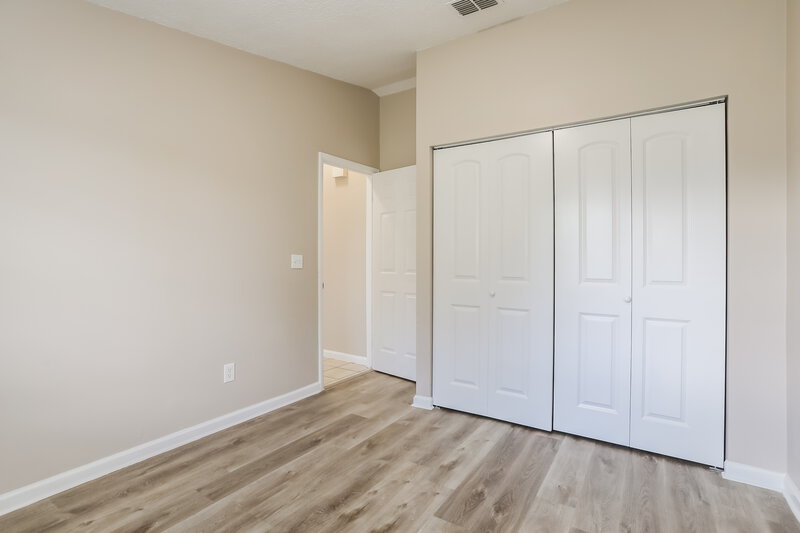 1,975/Mo, 10938 Buggy Whip Dr Jacksonville, FL 32257 Bedroom View