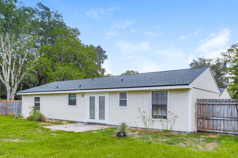 1,975/Mo, 10938 Buggy Whip Dr Jacksonville, FL 32257 Rear View