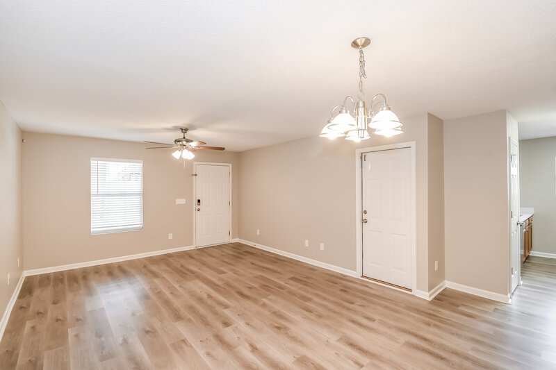 1,540/Mo, 1233 Homard Pl Jacksonville, FL 32225 Dining Room View