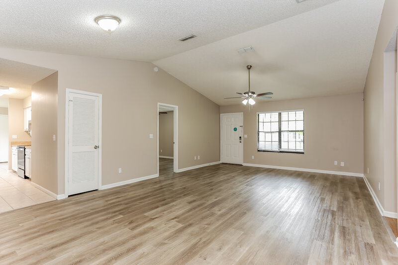1,845/Mo, 799 Oliver Ellsworth St Orange Park, FL 32073 Living Room View