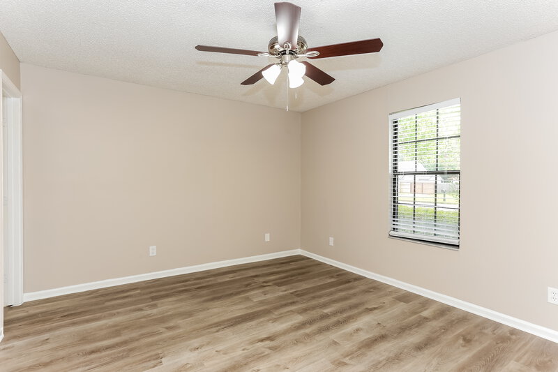 1,845/Mo, 799 Oliver Ellsworth St Orange Park, FL 32073 Main Bedroom View 2