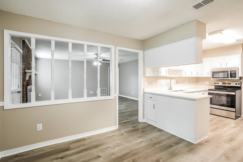 1,995/Mo, 553 Harrison Ave Orange Park, FL 32065 Breakfast Nook View