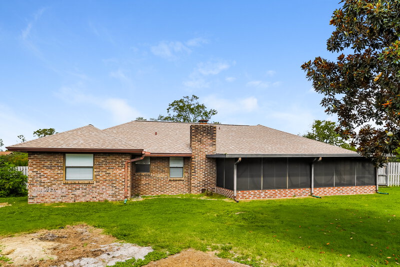 1,995/Mo, 553 Harrison Ave Orange Park, FL 32065 Rear View 2