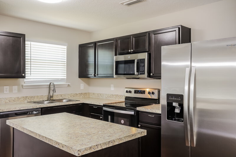 1,885/Mo, 77841 Lumber Creek Blvd Yulee, FL 32097 Kitchen View