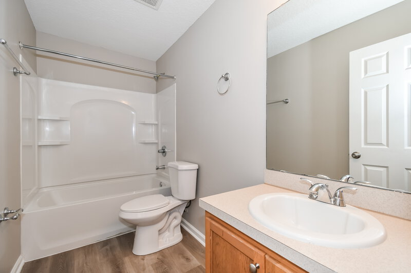 2,315/Mo, 3840 Marsh Bluff Dr Jacksonville, FL 32226 Bathroom View