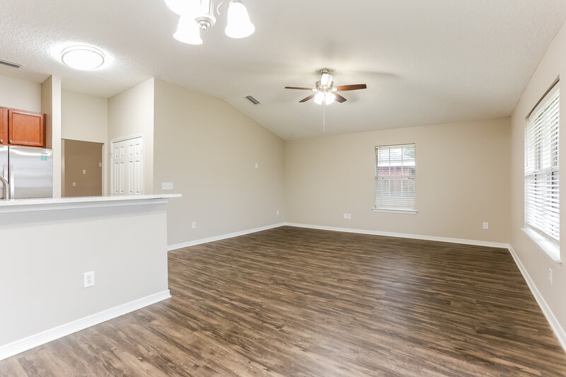 1,730/Mo, 7524 Westland Oaks Dr Jacksonville, FL 32244 Breakfast Nook View