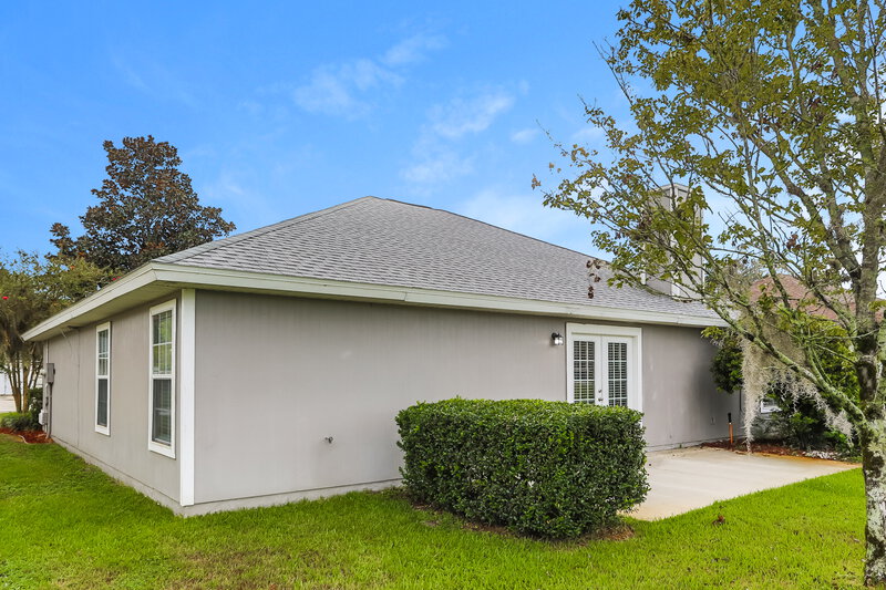 2,090/Mo, 909 Mackinaw Trl St Augustine, FL 32092 Rear View