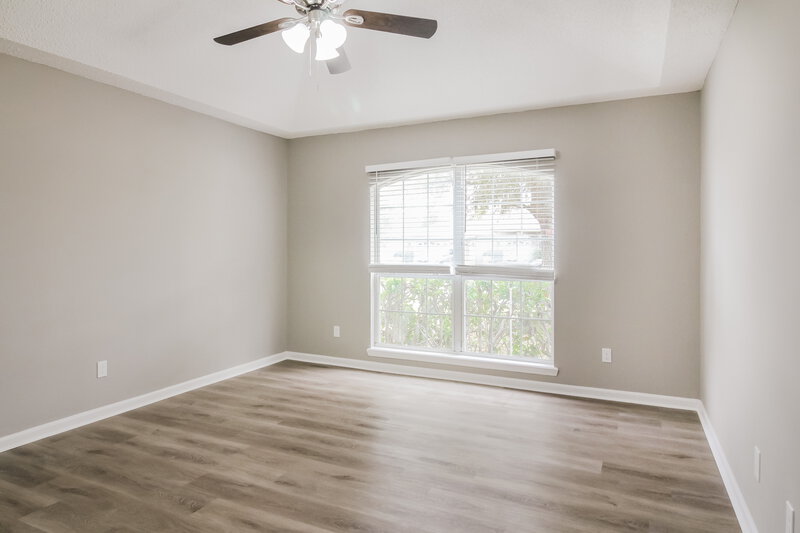 1,950/Mo, 1257 Ardmore St Saint Augustine, FL 32092 Main Bedroom View