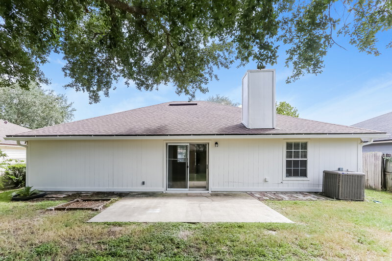 1,755/Mo, 3726 Woodbriar Dr Orange Park, FL 32073 Rear View