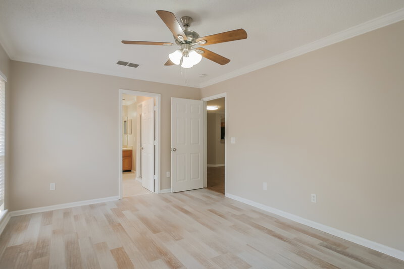 1,915/Mo, 1647 Dockside Dr Fleming Island, FL 32003 Main Bedroom View 2