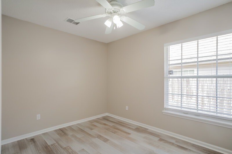 1,915/Mo, 1647 Dockside Dr Fleming Island, FL 32003 Bedroom View