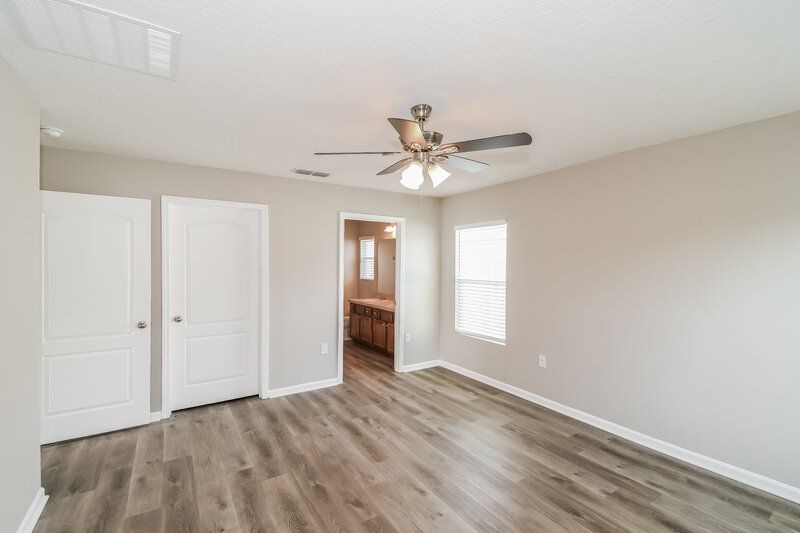 1,915/Mo, 95339 Mistwood Ct Fernandina Beach, FL 32034 Main Bedroom View