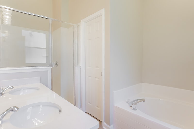 3,540/Mo, 2241 Blackstone Way Saint Augustine, FL 32092 Main Bathroom View