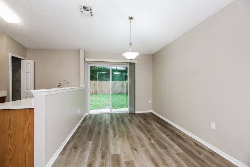 1,525/Mo, 3430 Talisman Dr Middleburg, FL 32068 Dining Room View
