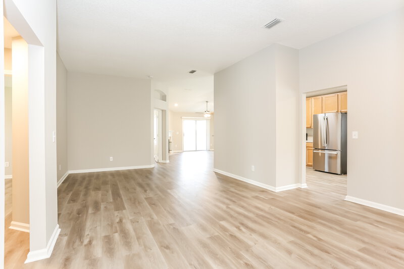 1,965/Mo, 1725 Saw Lake Dr Middleburg, FL 32068 Dining Room View