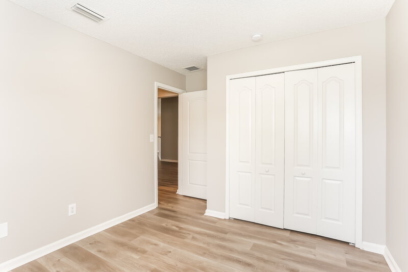 1,965/Mo, 1725 Saw Lake Dr Middleburg, FL 32068 Bedroom View 2