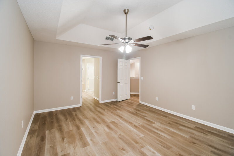 1,785/Mo, 10303 Normanwood Ct Jacksonville, FL 32221 Main Bedroom View 2