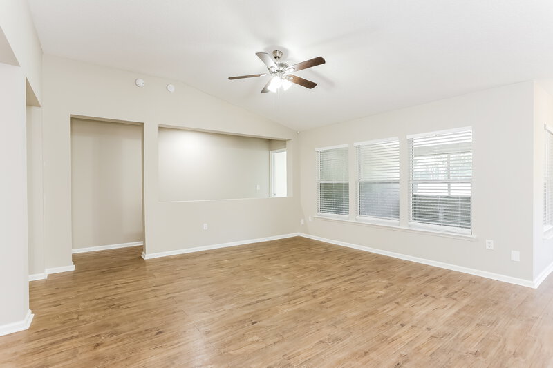 2,355/Mo, 76199 Tideview Ln Yulee, FL 32097 Living Room View 2
