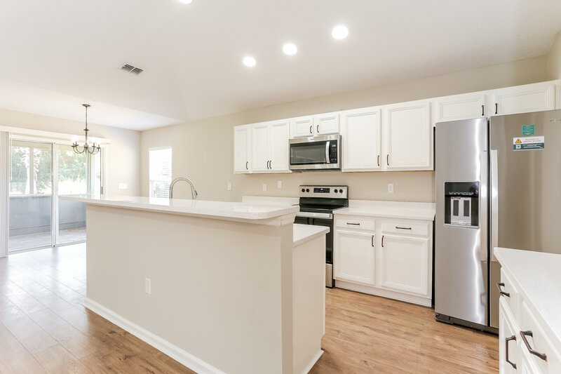 2,355/Mo, 76199 Tideview Ln Yulee, FL 32097 Kitchen View 2