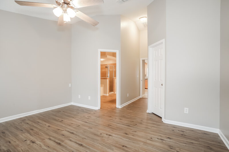 3,420/Mo, 952 Silver Spring Ct Saint Augustine, FL 32092 Main Bedroom View