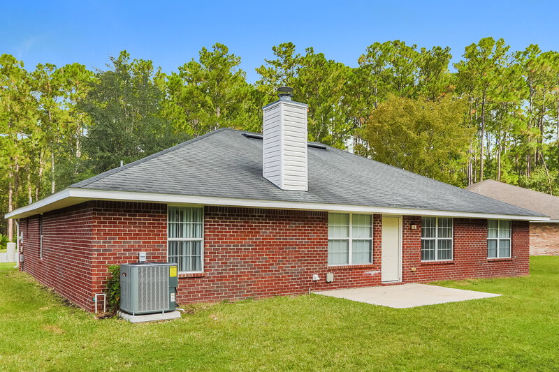 2,920/Mo, 1399 Guardian Dr Jacksonville, FL 32221 Rear View