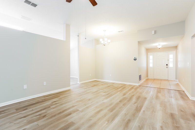 1,870/Mo, 5654 Chirping Way W Jacksonville, FL 32222 Living Room View