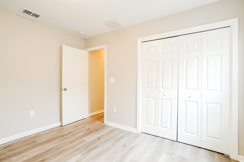 1,870/Mo, 5654 Chirping Way W Jacksonville, FL 32222 Bedroom View