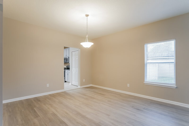 2,545/Mo, 2413 Woodstork Ct St Augustine, FL 32092 Dining Room View